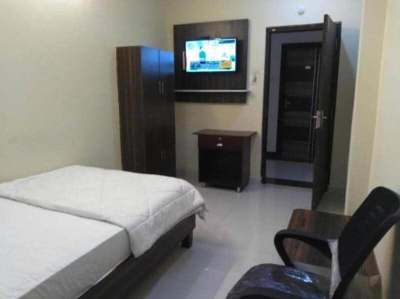Oyo Flagship 80855 Hotel R Grand Vijayawāda Extérieur photo