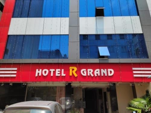 Oyo Flagship 80855 Hotel R Grand Vijayawāda Extérieur photo